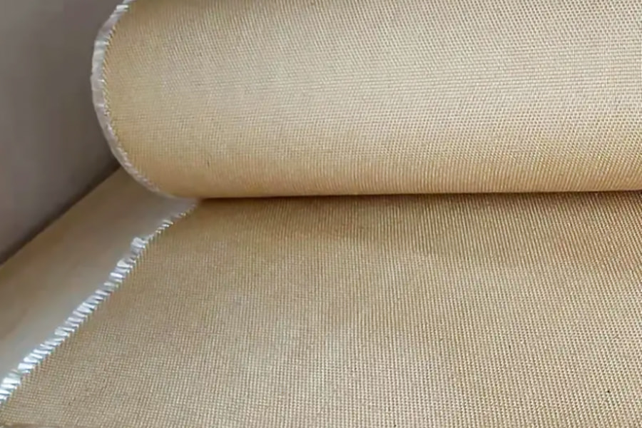 High temperature resistant fireproof protection vermiculite coated fiberglass fabric