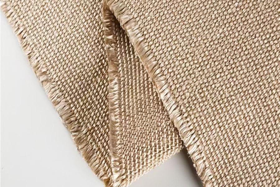 High temperature resistant fireproof protection vermiculite coated fiberglass fabric