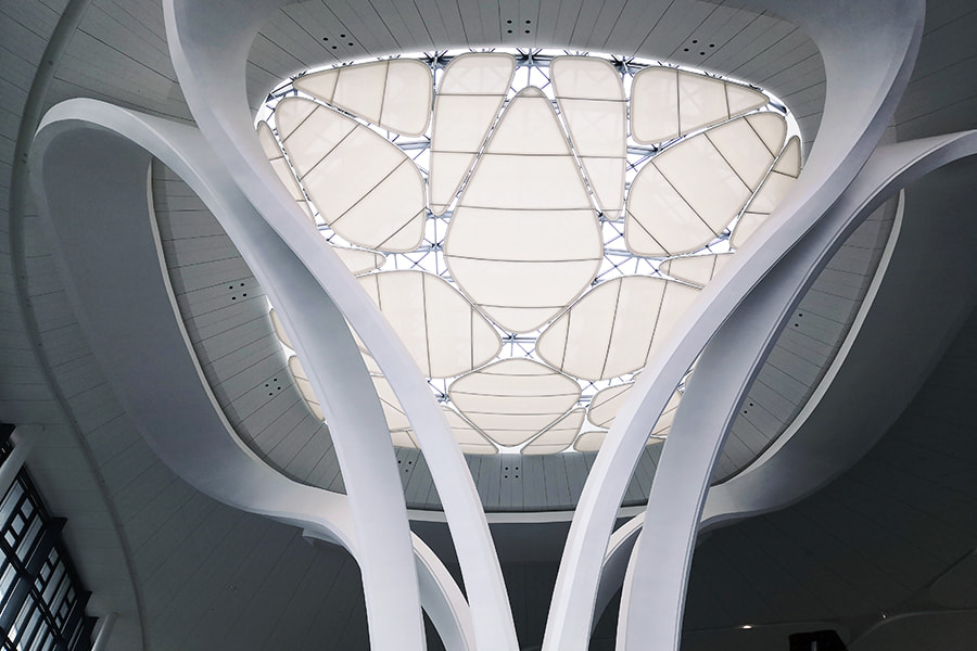 Durable UV-resistant sunshade PTFE membrane