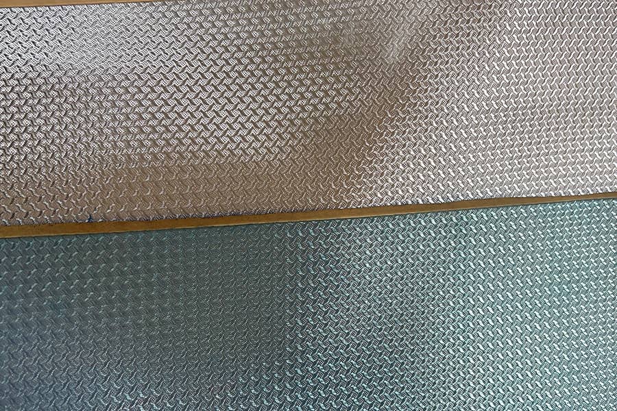 Flame retardant lightweight flexible electroplated fiberglass fabric