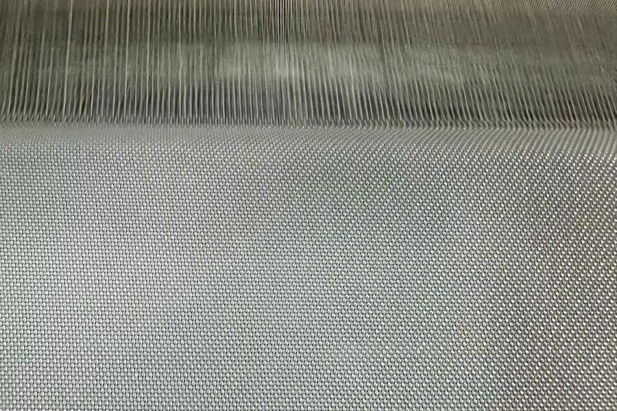 Durable fiberglass insect screen - for breathable insect-proof mesh